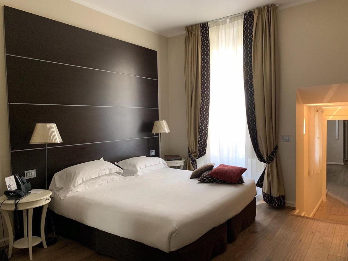 Townhouse 33 Hotel Milan Exterior photo